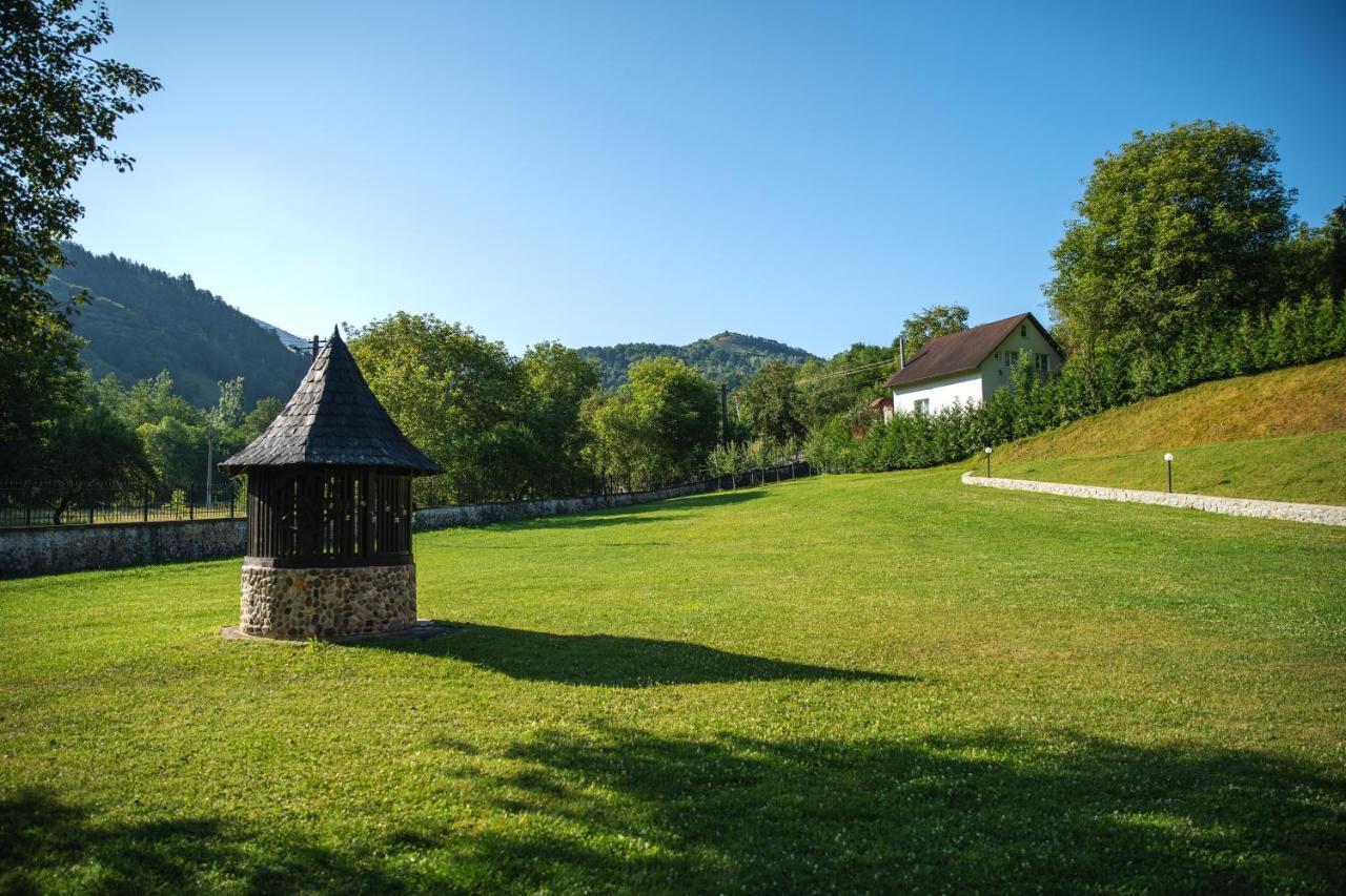 Villa Gherman Salciua de Jos Bagian luar foto